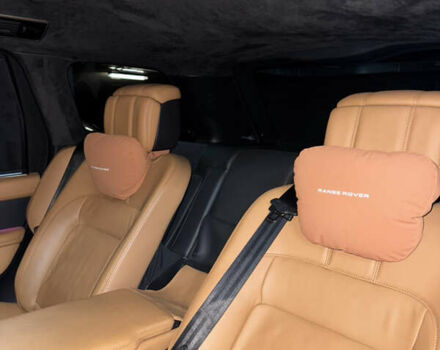 Чорний Ленд Ровер Рендж Ровер, об'ємом двигуна 4.37 л та пробігом 235 тис. км за 91000 $, фото 32 на Automoto.ua