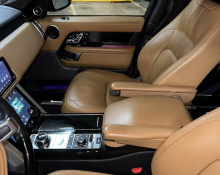 Чорний Ленд Ровер Рендж Ровер, об'ємом двигуна 4.37 л та пробігом 235 тис. км за 91000 $, фото 15 на Automoto.ua