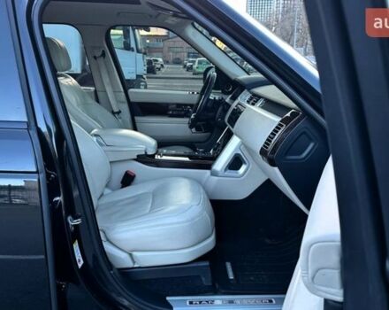 Чорний Ленд Ровер Рендж Ровер, об'ємом двигуна 5 л та пробігом 122 тис. км за 79999 $, фото 46 на Automoto.ua