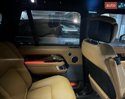 Черный Ленд Ровер Рендж Ровер, объемом двигателя 4.37 л и пробегом 29 тыс. км за 97000 $, фото 30 на Automoto.ua