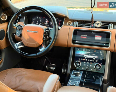 Чорний Ленд Ровер Рендж Ровер, об'ємом двигуна 3 л та пробігом 143 тис. км за 84900 $, фото 10 на Automoto.ua