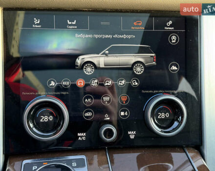 Черный Ленд Ровер Рендж Ровер, объемом двигателя 3 л и пробегом 75 тыс. км за 82000 $, фото 24 на Automoto.ua