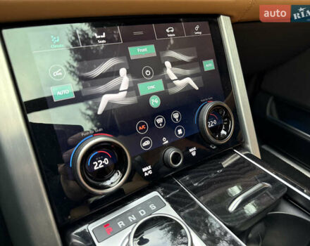 Чорний Ленд Ровер Рендж Ровер, об'ємом двигуна 3 л та пробігом 110 тис. км за 108000 $, фото 34 на Automoto.ua