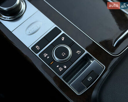 Черный Ленд Ровер Рендж Ровер, объемом двигателя 3 л и пробегом 75 тыс. км за 82000 $, фото 22 на Automoto.ua