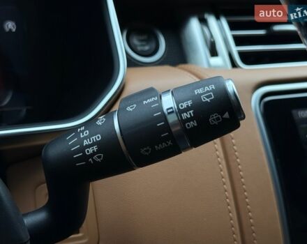 Чорний Ленд Ровер Рендж Ровер, об'ємом двигуна 3 л та пробігом 71 тис. км за 89990 $, фото 56 на Automoto.ua