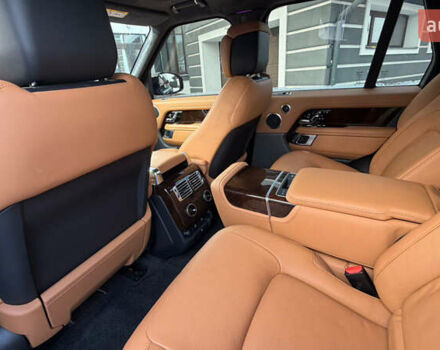 Чорний Ленд Ровер Рендж Ровер, об'ємом двигуна 3 л та пробігом 17 тис. км за 125000 $, фото 10 на Automoto.ua