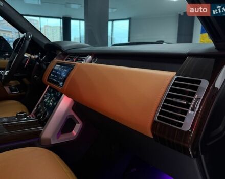 Черный Ленд Ровер Рендж Ровер, объемом двигателя 3 л и пробегом 49 тыс. км за 93500 $, фото 65 на Automoto.ua