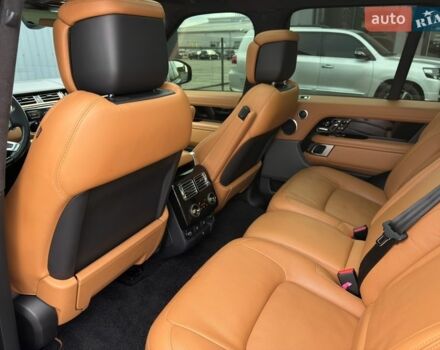 Чорний Ленд Ровер Рендж Ровер, об'ємом двигуна 3 л та пробігом 71 тис. км за 89990 $, фото 36 на Automoto.ua