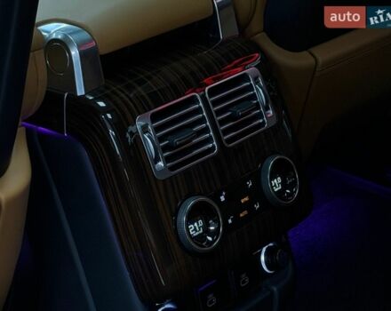 Черный Ленд Ровер Рендж Ровер, объемом двигателя 3 л и пробегом 49 тыс. км за 93500 $, фото 51 на Automoto.ua