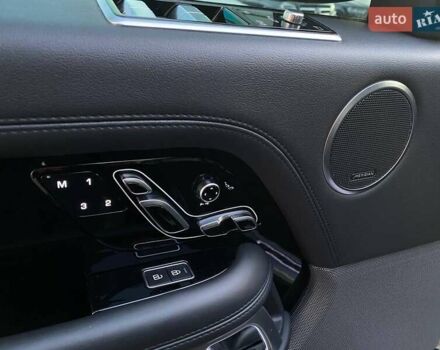 Черный Ленд Ровер Рендж Ровер, объемом двигателя 5 л и пробегом 69 тыс. км за 73900 $, фото 12 на Automoto.ua