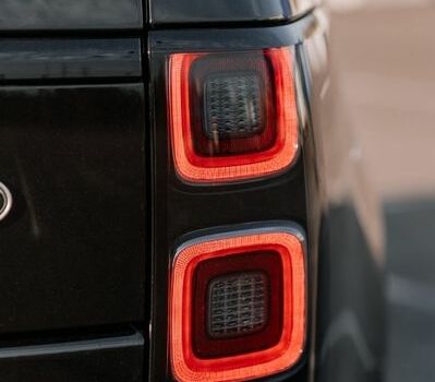 Чорний Ленд Ровер Рендж Ровер, об'ємом двигуна 3 л та пробігом 54 тис. км за 115000 $, фото 40 на Automoto.ua