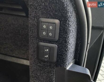 Черный Ленд Ровер Рендж Ровер, объемом двигателя 5 л и пробегом 69 тыс. км за 73900 $, фото 32 на Automoto.ua