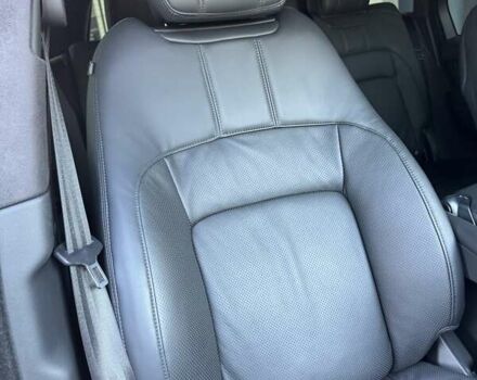 Черный Ленд Ровер Рендж Ровер, объемом двигателя 3 л и пробегом 51 тыс. км за 83500 $, фото 8 на Automoto.ua