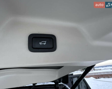 Черный Ленд Ровер Рендж Ровер, объемом двигателя 3 л и пробегом 90 тыс. км за 75555 $, фото 95 на Automoto.ua