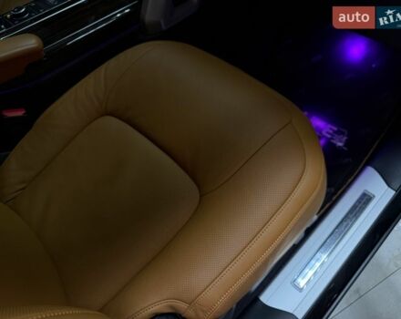 Черный Ленд Ровер Рендж Ровер, объемом двигателя 3 л и пробегом 49 тыс. км за 93500 $, фото 66 на Automoto.ua