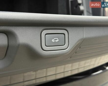 Чорний Ленд Ровер Рендж Ровер, об'ємом двигуна 3 л та пробігом 71 тис. км за 89990 $, фото 29 на Automoto.ua