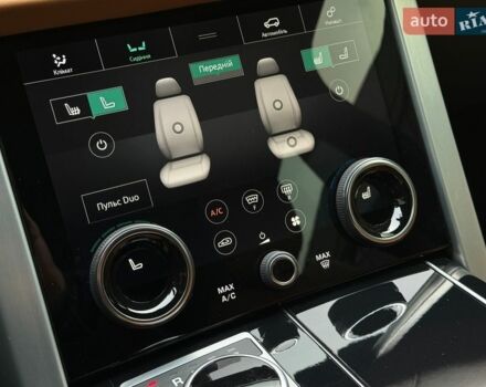 Чорний Ленд Ровер Рендж Ровер, об'ємом двигуна 3 л та пробігом 71 тис. км за 89990 $, фото 58 на Automoto.ua