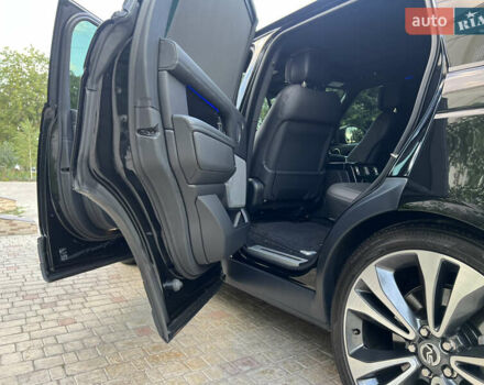 Черный Ленд Ровер Рендж Ровер, объемом двигателя 5 л и пробегом 77 тыс. км за 73499 $, фото 75 на Automoto.ua