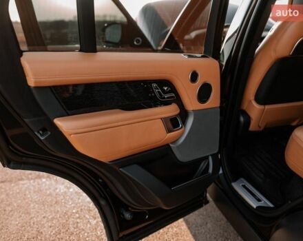 Чорний Ленд Ровер Рендж Ровер, об'ємом двигуна 3 л та пробігом 54 тис. км за 115000 $, фото 104 на Automoto.ua