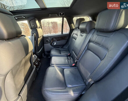 Черный Ленд Ровер Рендж Ровер, объемом двигателя 3 л и пробегом 75 тыс. км за 82000 $, фото 31 на Automoto.ua