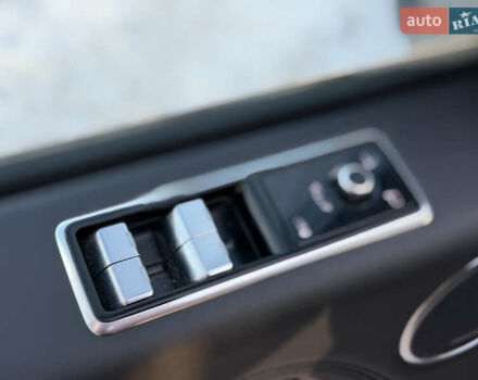 Черный Ленд Ровер Рендж Ровер, объемом двигателя 3 л и пробегом 75 тыс. км за 82000 $, фото 12 на Automoto.ua