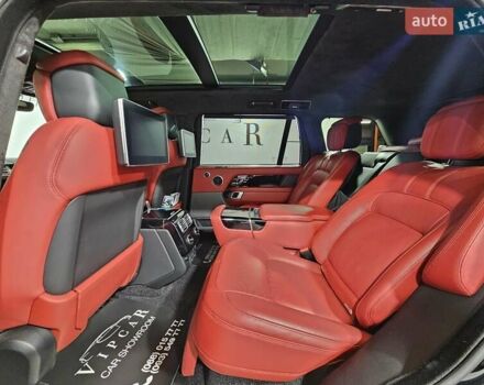 Ленд Ровер Рендж Ровер 2021 у Києві на Automoto.ua Чорний Ленд Ровер Рендж Ровер, об'ємом двигуна 3 л та пробігом 103 тис. км за 89999 $, фото 12 на Automoto.ua