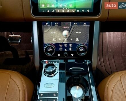 Черный Ленд Ровер Рендж Ровер, объемом двигателя 3 л и пробегом 69 тыс. км за 105000 $, фото 36 на Automoto.ua