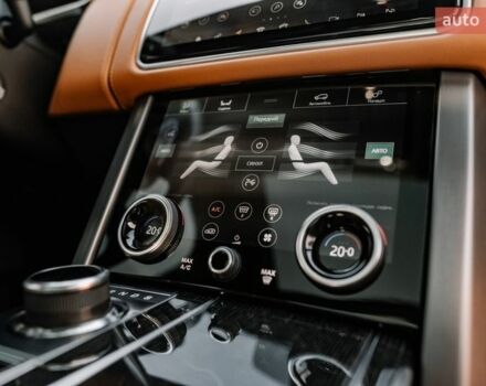 Чорний Ленд Ровер Рендж Ровер, об'ємом двигуна 3 л та пробігом 54 тис. км за 115000 $, фото 67 на Automoto.ua