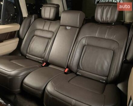 Черный Ленд Ровер Рендж Ровер, объемом двигателя 3 л и пробегом 42 тыс. км за 104900 $, фото 27 на Automoto.ua