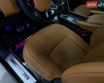 Черный Ленд Ровер Рендж Ровер, объемом двигателя 3 л и пробегом 49 тыс. км за 93500 $, фото 45 на Automoto.ua