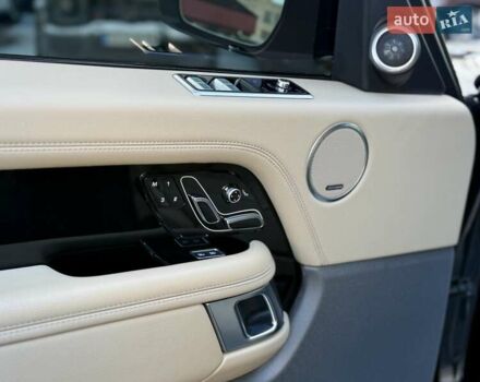 Черный Ленд Ровер Рендж Ровер, объемом двигателя 3 л и пробегом 141 тыс. км за 74900 $, фото 15 на Automoto.ua