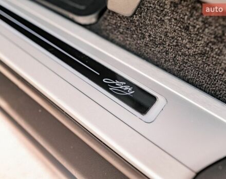 Чорний Ленд Ровер Рендж Ровер, об'ємом двигуна 3 л та пробігом 54 тис. км за 115000 $, фото 84 на Automoto.ua