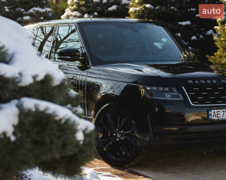 Черный Ленд Ровер Рендж Ровер, объемом двигателя 5 л и пробегом 109 тыс. км за 135000 $, фото 7 на Automoto.ua
