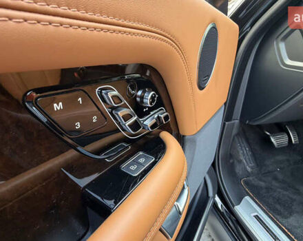 Чорний Ленд Ровер Рендж Ровер, об'ємом двигуна 3 л та пробігом 17 тис. км за 125000 $, фото 12 на Automoto.ua