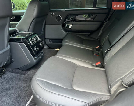 Черный Ленд Ровер Рендж Ровер, объемом двигателя 5 л и пробегом 77 тыс. км за 73499 $, фото 83 на Automoto.ua