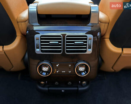 Чорний Ленд Ровер Рендж Ровер, об'ємом двигуна 3 л та пробігом 40 тис. км за 115000 $, фото 38 на Automoto.ua