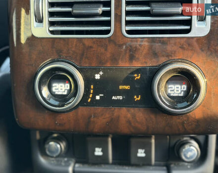 Черный Ленд Ровер Рендж Ровер, объемом двигателя 3 л и пробегом 75 тыс. км за 82000 $, фото 39 на Automoto.ua