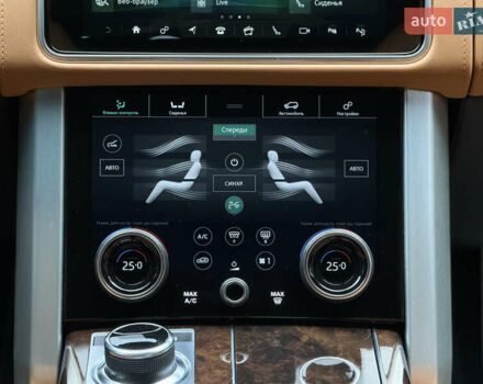 Чорний Ленд Ровер Рендж Ровер, об'ємом двигуна 3 л та пробігом 40 тис. км за 115000 $, фото 54 на Automoto.ua