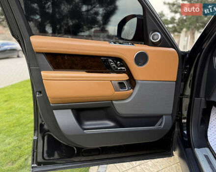 Чорний Ленд Ровер Рендж Ровер, об'ємом двигуна 3 л та пробігом 40 тис. км за 115000 $, фото 27 на Automoto.ua