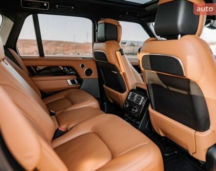 Чорний Ленд Ровер Рендж Ровер, об'ємом двигуна 3 л та пробігом 54 тис. км за 115000 $, фото 92 на Automoto.ua