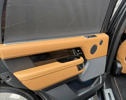 Чорний Ленд Ровер Рендж Ровер, об'ємом двигуна 3 л та пробігом 110 тис. км за 110000 $, фото 18 на Automoto.ua