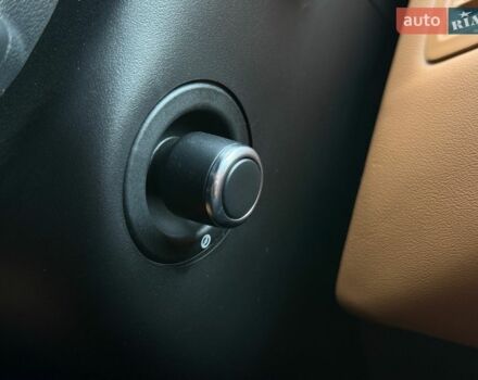 Чорний Ленд Ровер Рендж Ровер, об'ємом двигуна 3 л та пробігом 71 тис. км за 89990 $, фото 57 на Automoto.ua