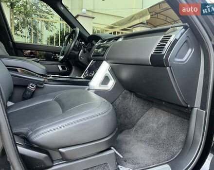 Черный Ленд Ровер Рендж Ровер, объемом двигателя 5 л и пробегом 77 тыс. км за 73499 $, фото 79 на Automoto.ua