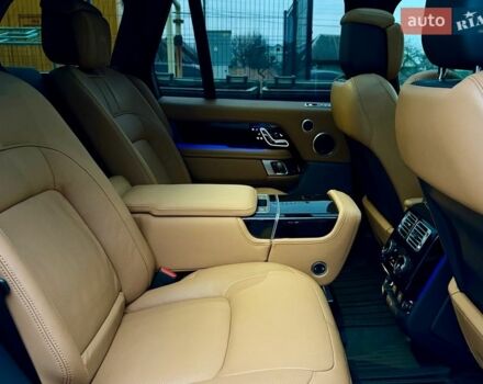 Черный Ленд Ровер Рендж Ровер, объемом двигателя 3 л и пробегом 69 тыс. км за 105000 $, фото 40 на Automoto.ua