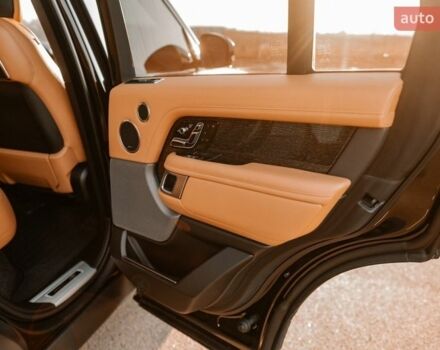 Чорний Ленд Ровер Рендж Ровер, об'ємом двигуна 3 л та пробігом 54 тис. км за 115000 $, фото 125 на Automoto.ua