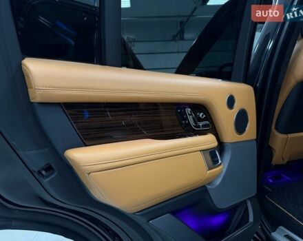 Черный Ленд Ровер Рендж Ровер, объемом двигателя 3 л и пробегом 49 тыс. км за 93500 $, фото 49 на Automoto.ua