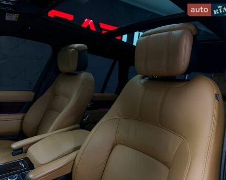 Черный Ленд Ровер Рендж Ровер, объемом двигателя 3 л и пробегом 49 тыс. км за 93500 $, фото 42 на Automoto.ua