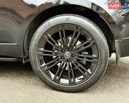 Чорний Ленд Ровер Рендж Ровер, об'ємом двигуна 3 л та пробігом 72 тис. км за 157000 $, фото 17 на Automoto.ua