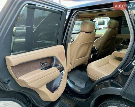 Ленд Ровер Рендж Ровер 2022 в Киеве на Automoto.ua Черный Ленд Ровер Рендж Ровер, объемом двигателя 3 л и пробегом 52 тыс. км за 153900 $, фото 29 на Automoto.ua