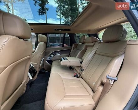 Чорний Ленд Ровер Рендж Ровер, об'ємом двигуна 3 л та пробігом 54 тис. км за 145000 $, фото 11 на Automoto.ua